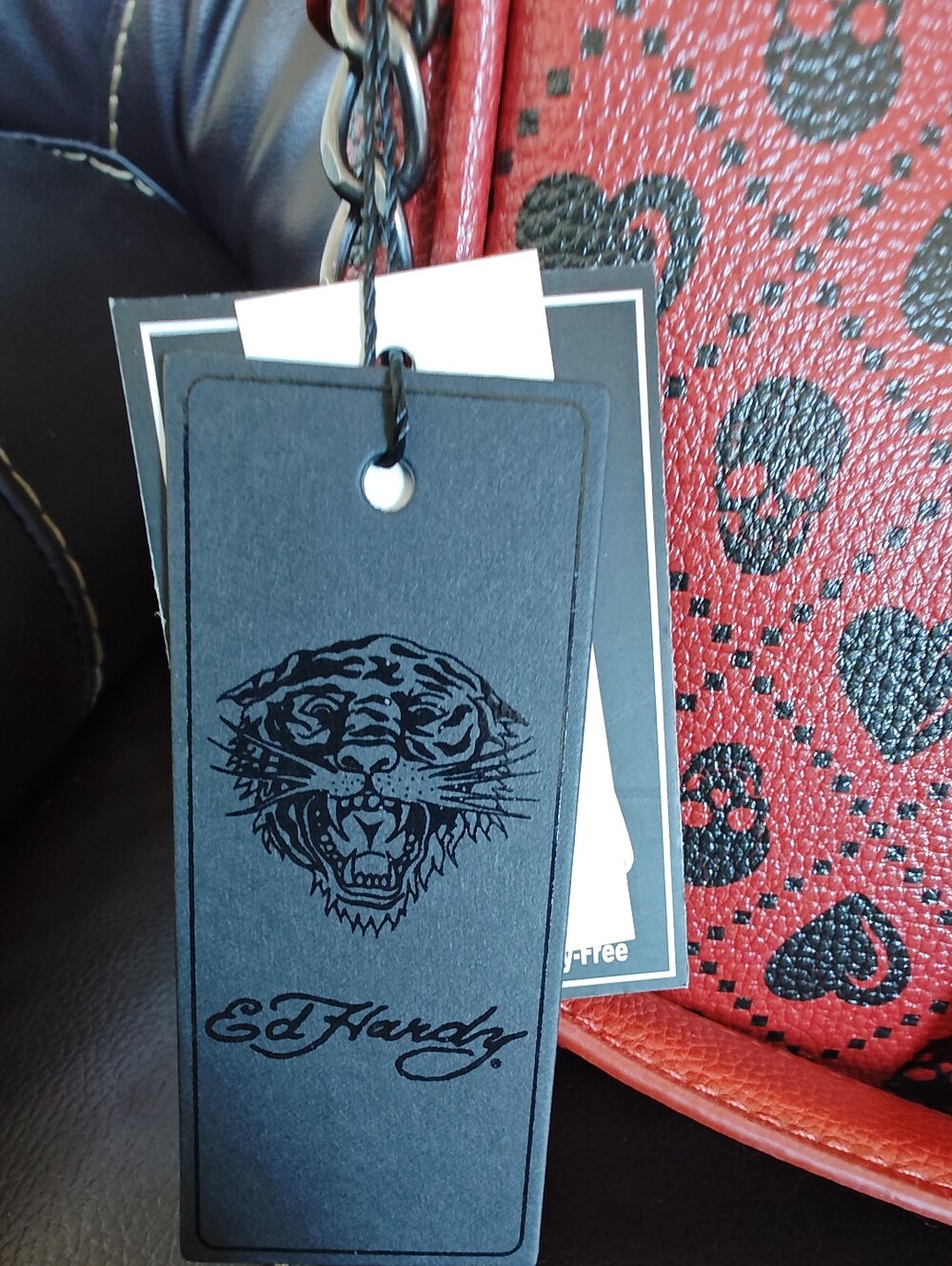 Ed Hardy Red Leopard & Heart Patch Shoulder/Crossbody Bag with Tiger Motif - Picture 5 of 9
